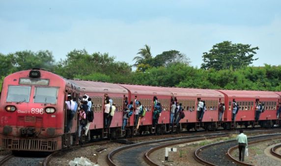 sri lanka train